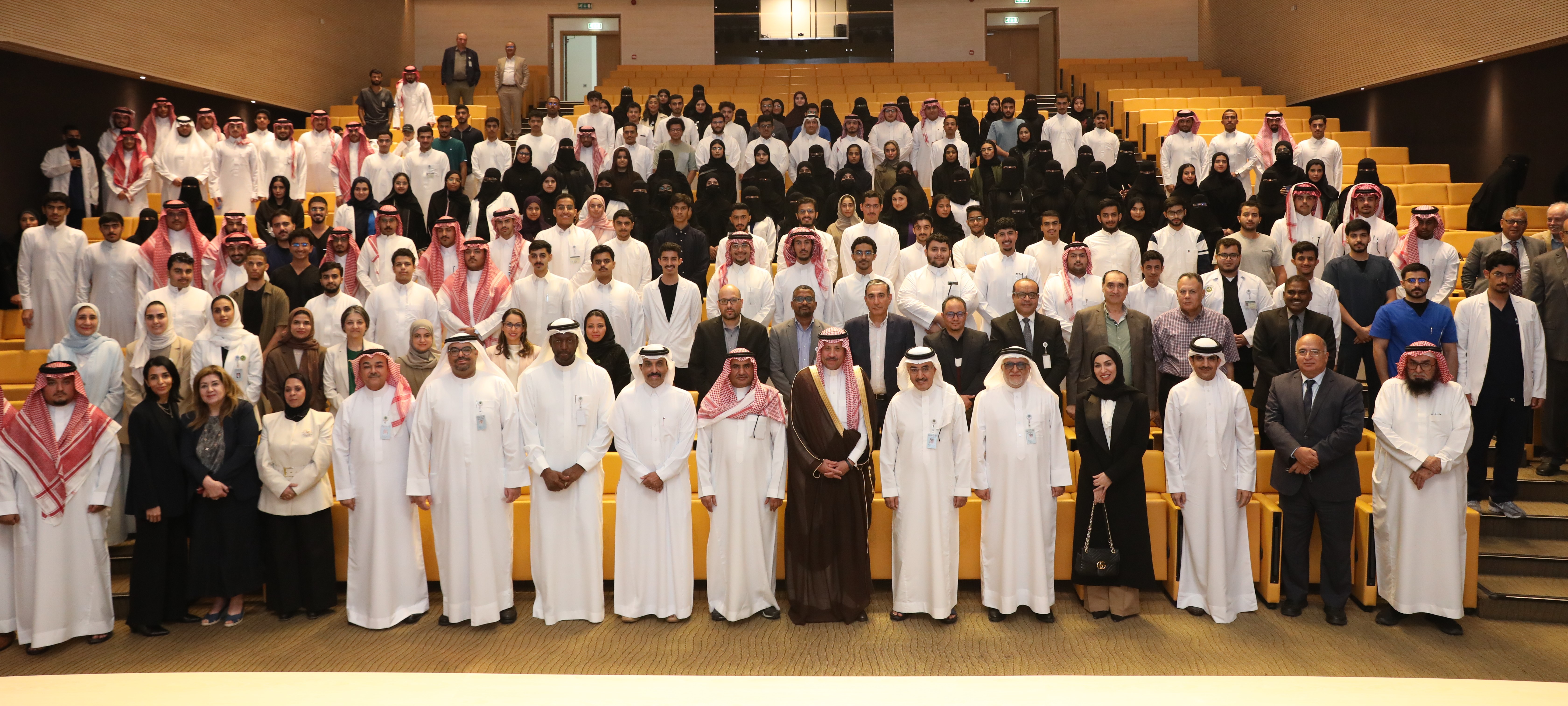 Saudi Ambassador to the Kingdom of Bahrain Meets with Saudi Students at AGU Saudi Ambassador to the Kingdom of Bahrain Meets with Saudi Students at AGU