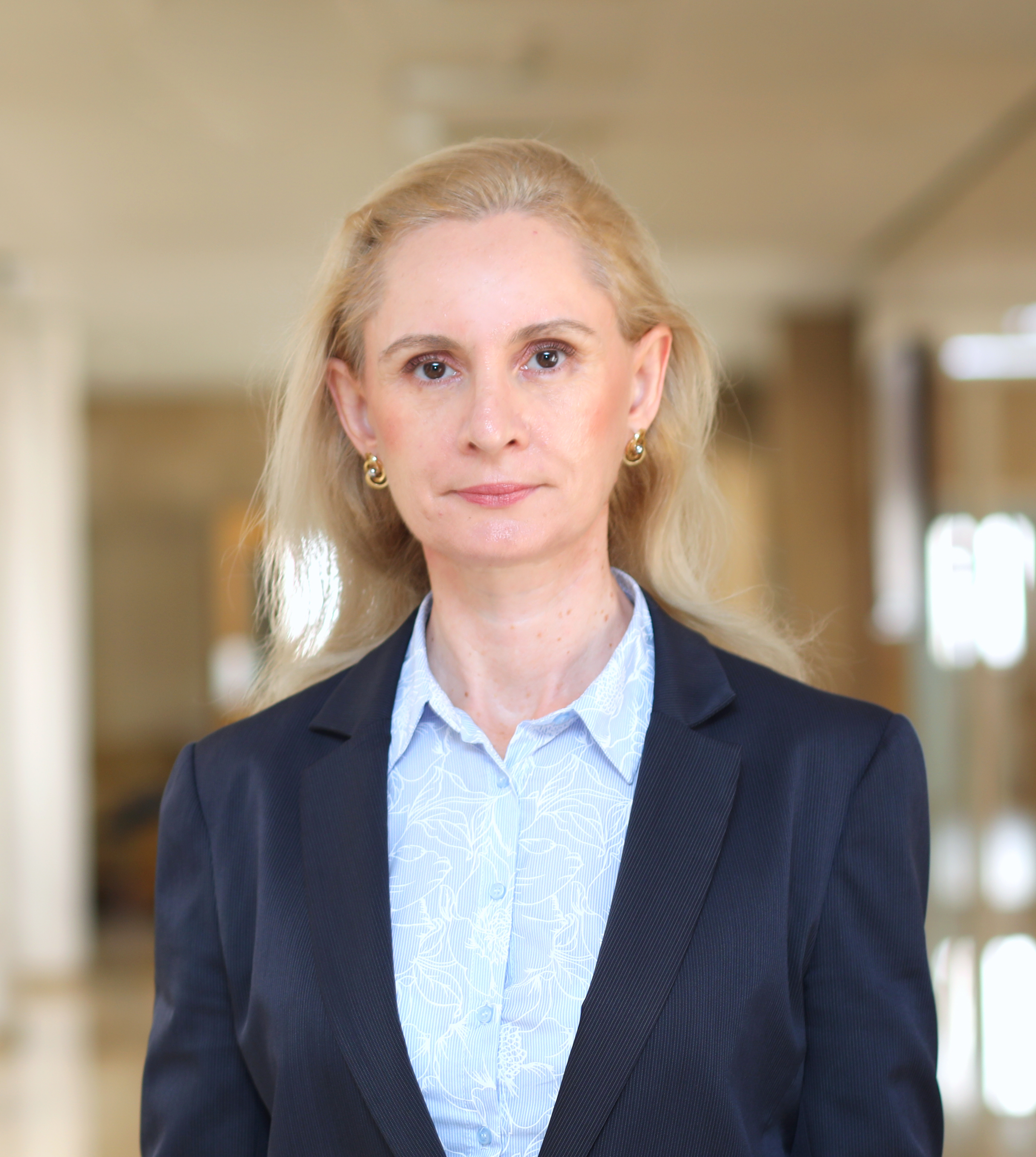 Dr. Cristina Skrypnyk
