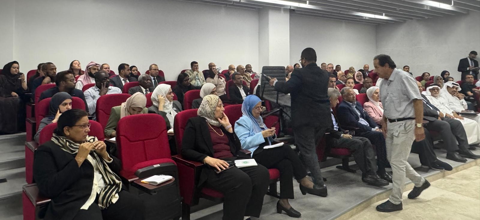 AGU’s Quality Assurance and Strategic Planning Center Organises Series of Workshops to Develop Academic Skills in Preparing Course Specifications, Reports, and Academic Programmes