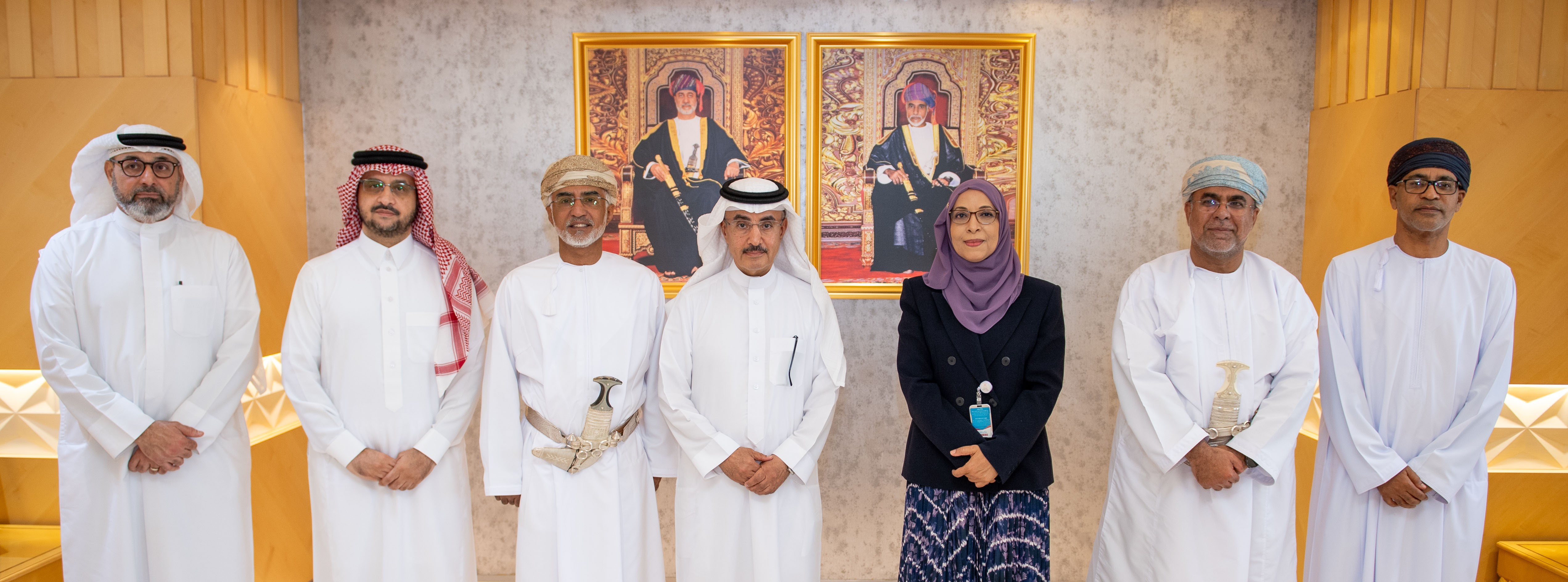 Omani Minister of Education and Arabian Gulf University Delegation Discuss Ways to Strengthen Strategic Partnership
